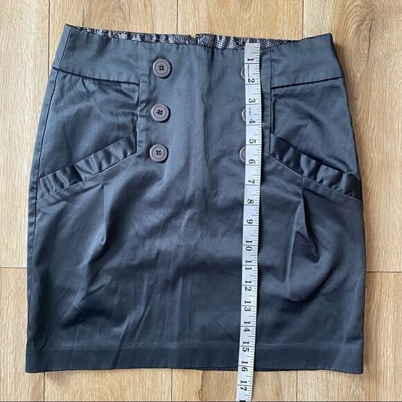 Dynamite Highwaisted Military Button Polyester Mini Skirt 3 - Picture 5 of 6